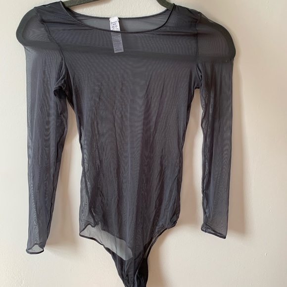 Spanx sheer mesh thong body suit - Picture 4 of 7